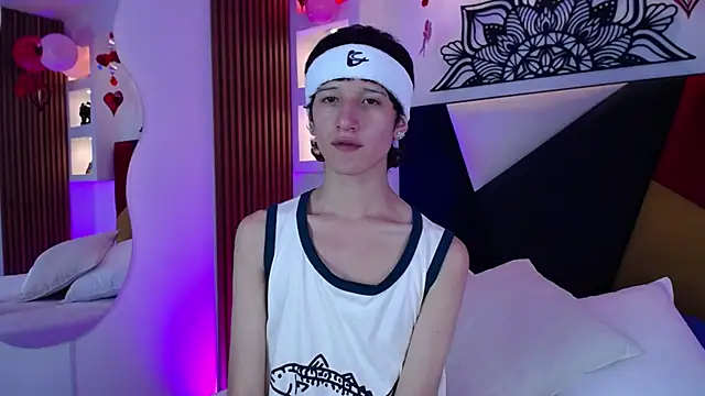 Emo Boy  online show from 02.12.26