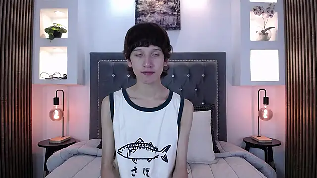 Emo Boy  online show from 03.07.26