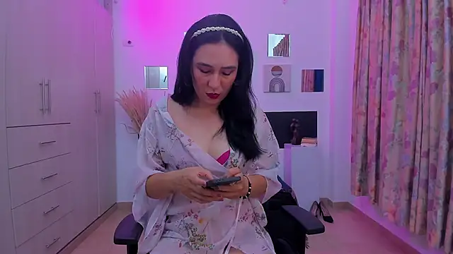 anna maya77 online show from 10.12.25