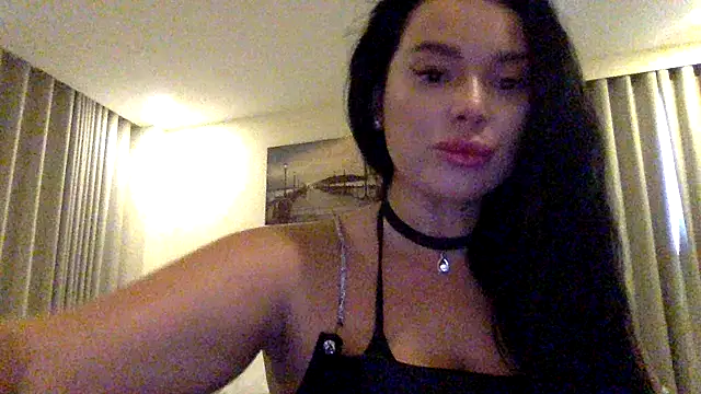 Snapshot of Fayronna chatting on 02.15.26 Fayronna online show from 02.15.26