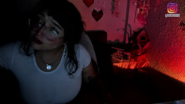 Emilycollei online show from 03.27.26