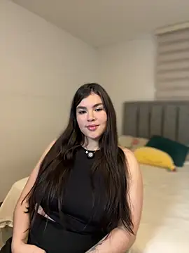 Snapshot of Isabella_LaRue chatting on 02.22.26 Isabella LaRue online show from 02.22.26