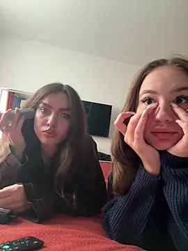 MayaGlow online show from 10.18.25