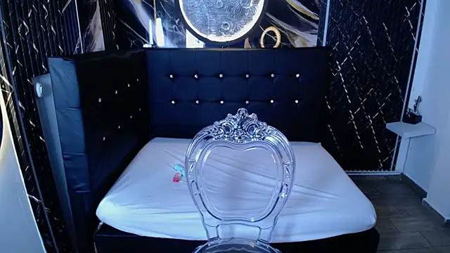 SweetBriana online show from 10.23.25