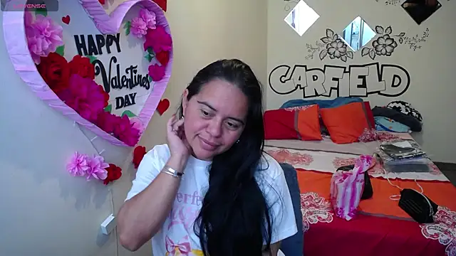 Snapshot of Miss__kendra_ chatting on 02.15.26 Miss kendra online show from 02.15.26