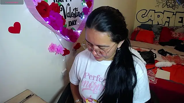 Snapshot of Miss__kendra_ chatting on 02.17.26 Miss kendra online show from 02.17.26