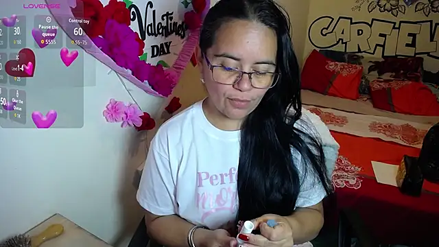 Snapshot of Miss__kendra_ chatting on 02.18.26 Miss kendra online show from 02.18.26