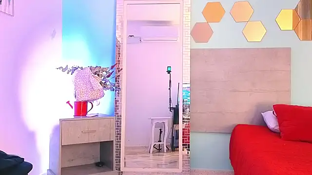 Snapshot of Darkcandyboy chatting on 11.07.25 Darkcandyboy online show from 11.07.25