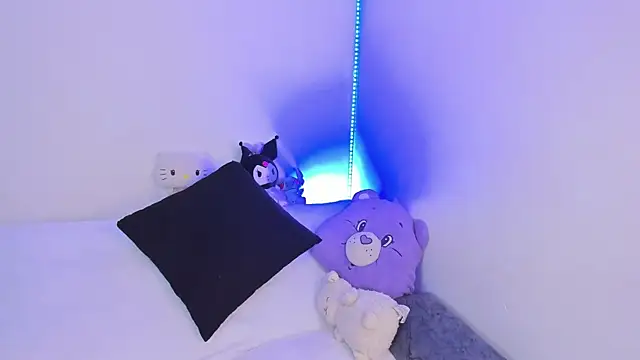 LucieAngels online show from 04.08.26