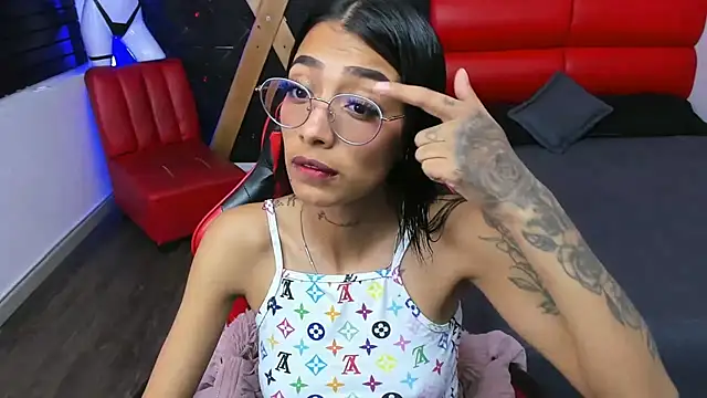 Snapshot of KarlaSlutSkinny__ chatting on 07.09.26 KarlaSlutSkinny online show from 07.09.26