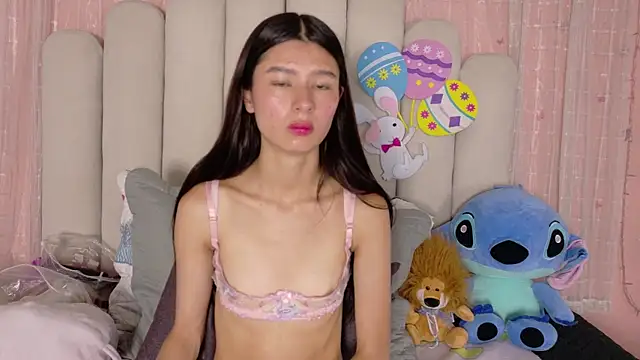 SweetRenata  online show from 04.22.26