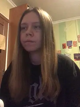 LunaVirelle online show from 11.09.25