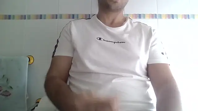 Snapshot of sci69 chatting on 10.21.25 sci69 online show from 10.21.25