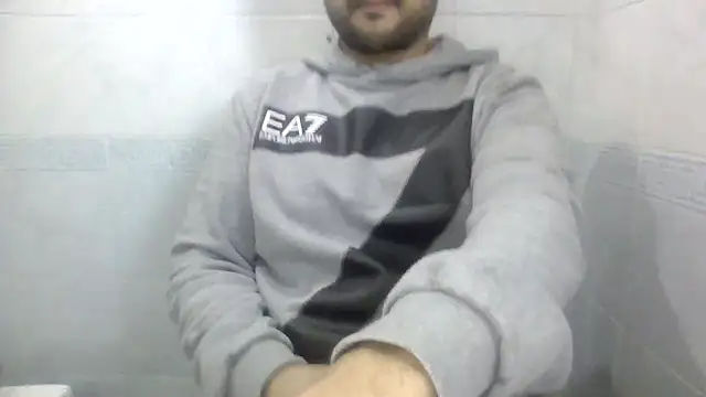 Snapshot of sci69 chatting on 02.11.26 sci69 online show from 02.11.26