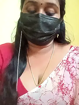 Snapshot of tamil-mala23 chatting on 10.11.25 tamil-mala23 online show from 10.11.25