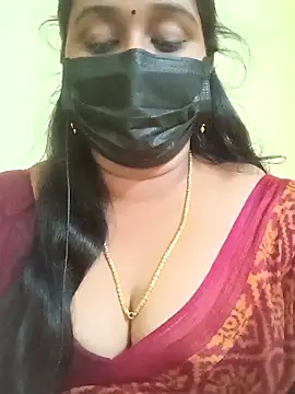 Snapshot of tamil-mala23 chatting on 11.08.25 tamil-mala23 online show from 11.08.25