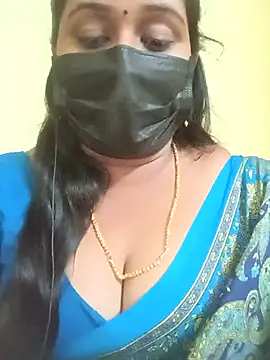 Snapshot of tamil-mala23 chatting on 11.15.25 tamil-mala23 online show from 11.15.25