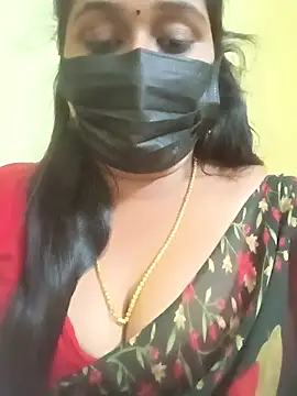 Snapshot of tamil-mala23 chatting on 11.20.25 tamil-mala23 online show from 11.20.25