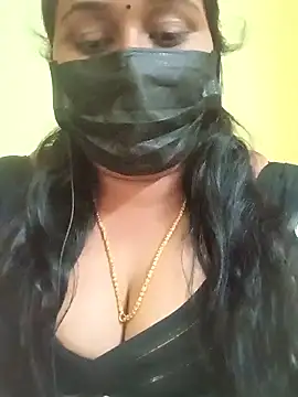 Snapshot of tamil-mala23 chatting on 02.23.26 tamil-mala23 online show from 02.23.26