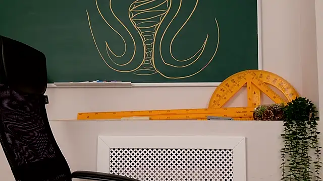 ClaireMathis online show from 01.05.26