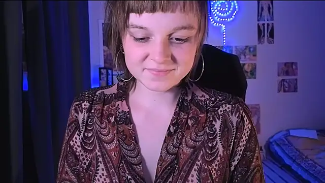 Snapshot of liquid0fluid0 chatting on 11.03.25 liquid0fluid0 online show from 11.03.25