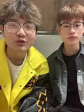 KK-cuteboy online show from 11.26.25