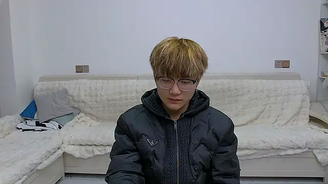 KK-cuteboy online show from 02.19.26