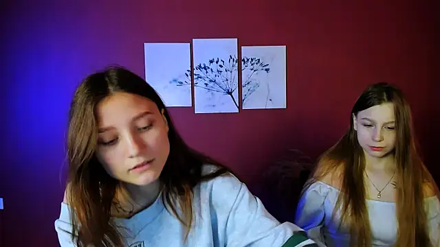 Snapshot of dana_sweet__ chatting on 10.21.25 dana sweet online show from 10.21.25