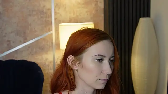 scarleteyes  online show from 01.12.26