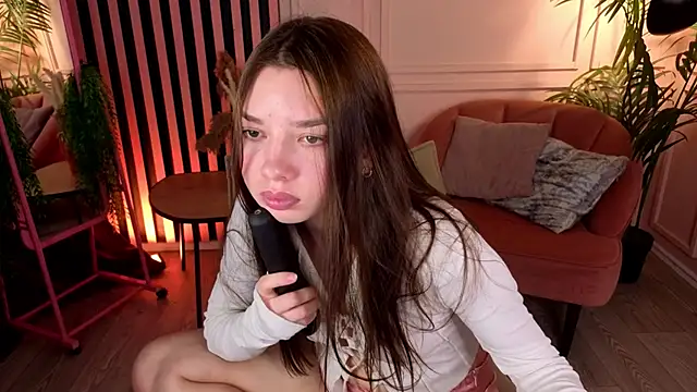 Sandy Steel online show from 11.08.25