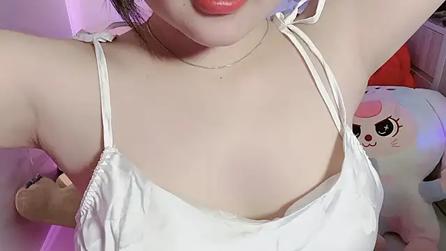 Snapshot of BeChinh_Lee chatting on 04.28.26 BeChinh Lee online show from 04.28.26