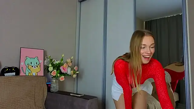 ElizaPurrr online show from 10.21.25