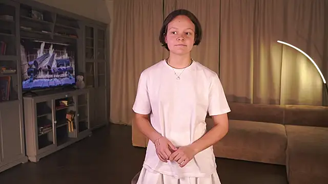 VeliaRogoff online show from 10.20.25