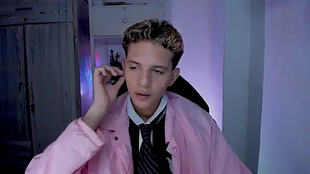 tylernova online show from 01.19.26