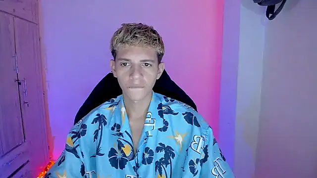 tylernova online show from 02.01.26