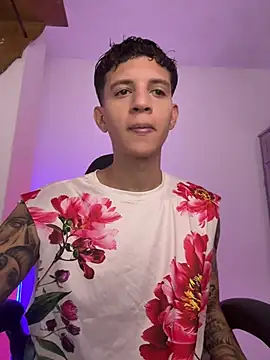 tylernova online show from 05.08.26