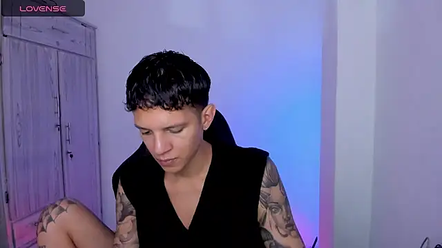 tylernova online show from 05.19.26