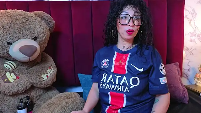 CHIARAJJONES online show from 05.31.26