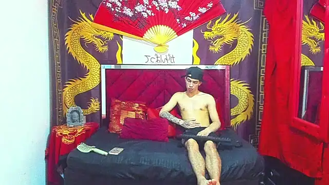 Snapshot of Pride_couple chatting on 02.09.26 Pride couple online show from 02.09.26