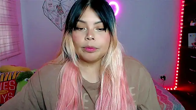 EllieMoonX online show from 02.09.26