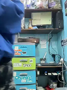 Snapshot of Lucy_699 chatting on 11.23.25 Lucy 699 online show from 11.23.25