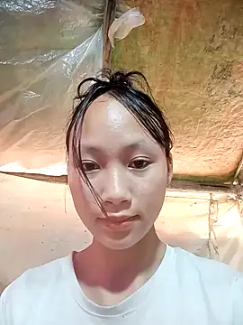 Snapshot of minachao- chatting on 11.19.25 minachao- online show from 11.19.25