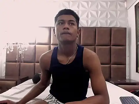 MorenitoDigno online show from 10.23.25