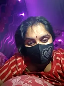 Sweet-Maddlina online show from 12.21.25