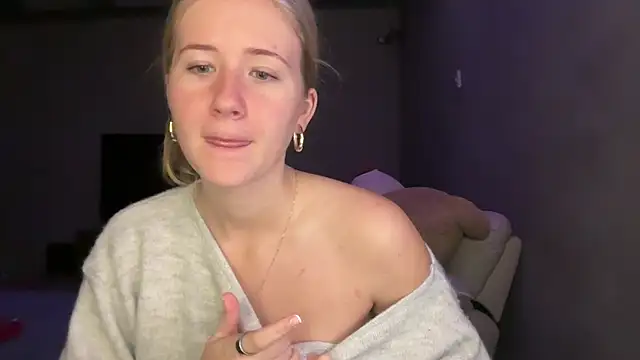 itssosierra online show from 08.04.26