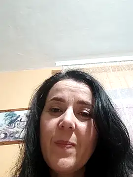 Amelialove42 online show from 10.17.25