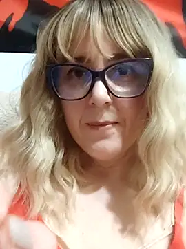 Amelialove42 online show from 04.06.26