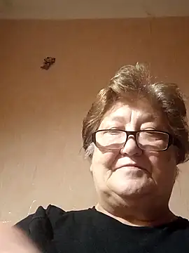 Snapshot of Katherine735 chatting on 11.13.25 Katherine735 online show from 11.13.25