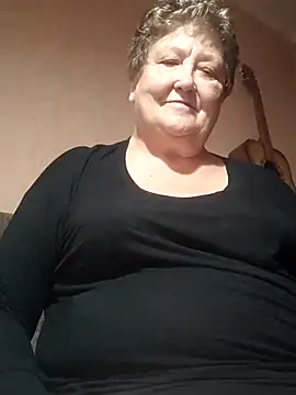 Snapshot of Katherine735 chatting on 12.04.25 Katherine735 online show from 12.04.25