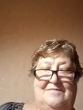 Snapshot of Katherine735 chatting on 01.06.26 Katherine735 online show from 01.06.26